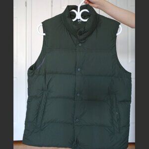 Uniqlo Down Filling Puffer Vest  - LIKE NEW | Dark Green